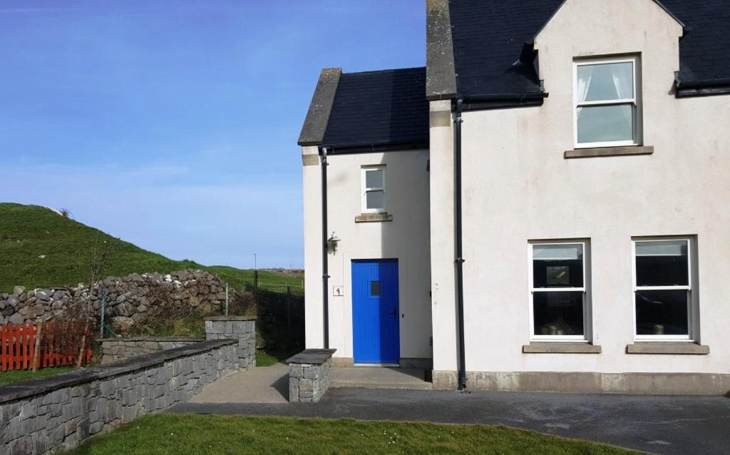 Doolin Court Vila Exterior foto