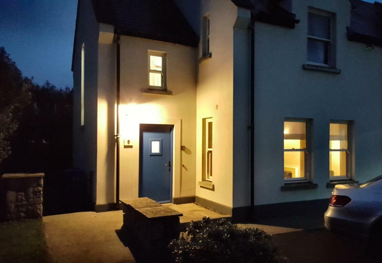 Doolin Court Vila Exterior foto