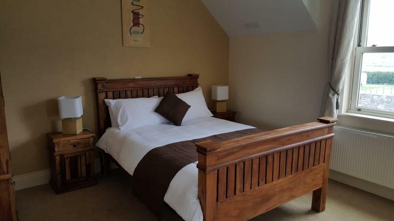 Doolin Court Vila Exterior foto